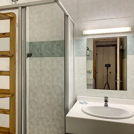 Apartment Cocon 2 Pieces + Au Centre De Avec Parking - Fr-1-560-74 Combloux